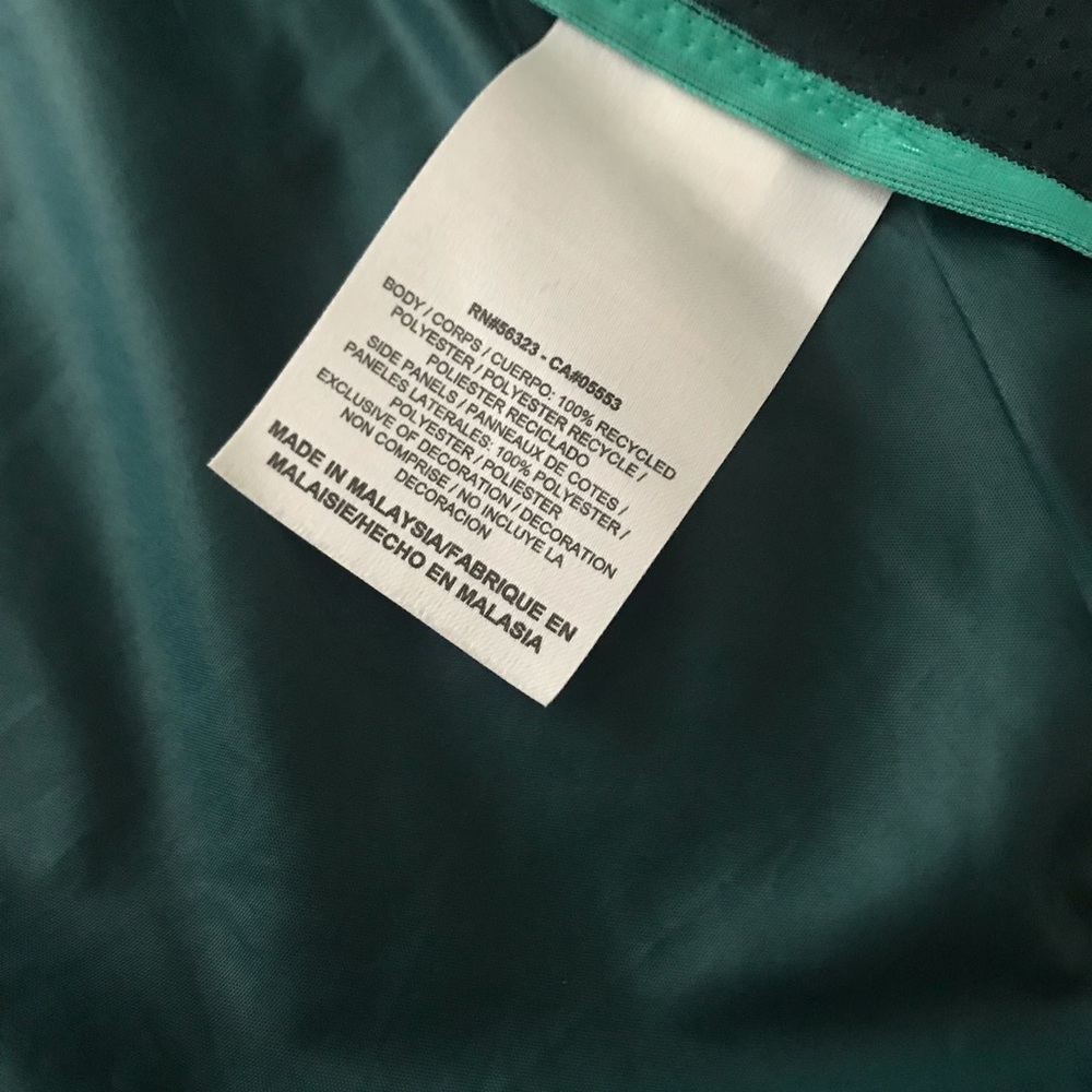 Nike Running Jacket - image 6